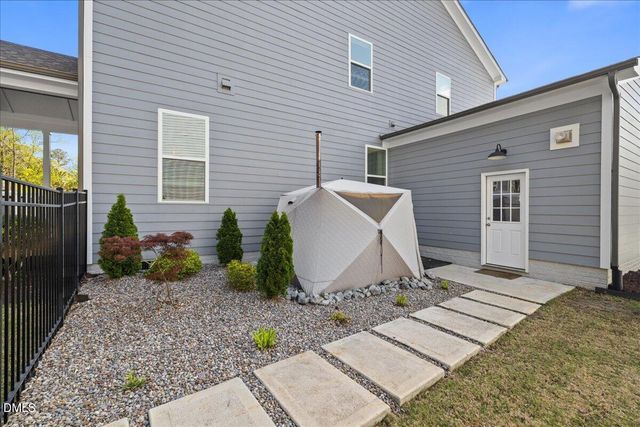 316 Silent Bend Drive, Holly Springs, NC 27540