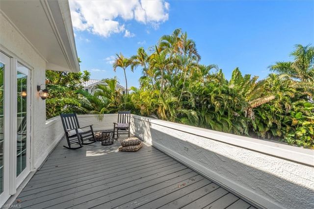 1229 Alhambra DR, Fort Myers, FL 33901