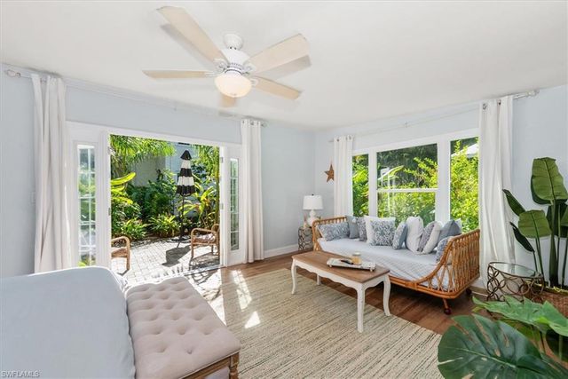 1229 Alhambra DR, Fort Myers, FL 33901