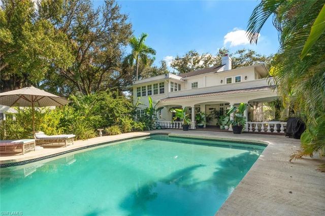 1229 Alhambra DR, Fort Myers, FL 33901