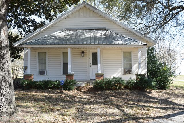 741 County Road 1222, Grand Saline, TX 75140