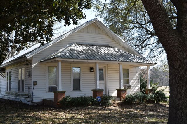 741 County Road 1222, Grand Saline, TX 75140