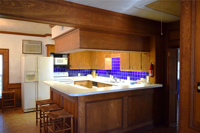 741 County Road 1222, Grand Saline, TX 75140