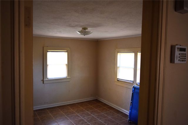 741 County Road 1222, Grand Saline, TX 75140