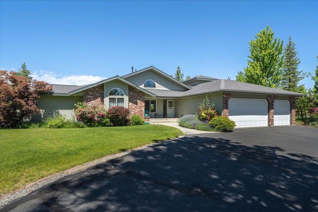 1607 E Wildflower Ln, Spokane, WA 99224 property photo