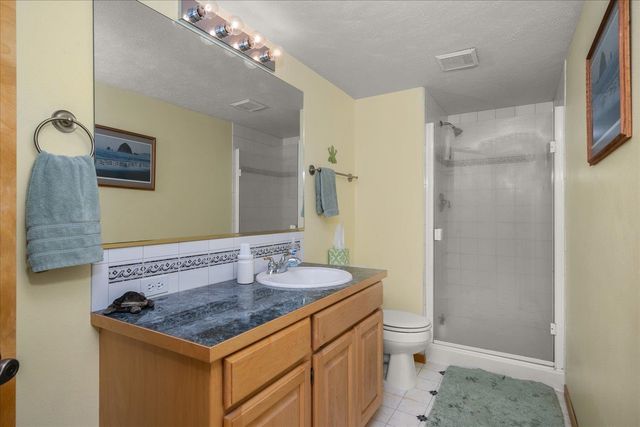 1607 E Wildflower Ln, Spokane, WA 99224