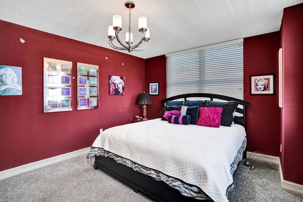 Image 37 of property listing at 99 SE Mizner Boulevard 802, Boca Raton, FL 33432