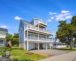 2818 BEACH DR, Huntingtown, MD 20639