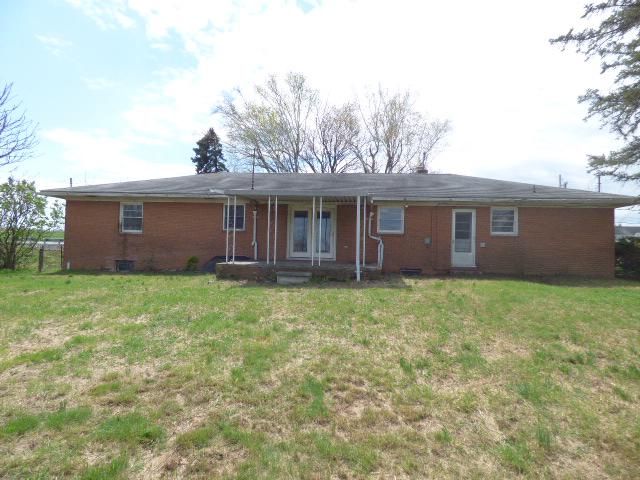 893 BUCHANAN TRAIL EAST E, Greencastle, PA 17225