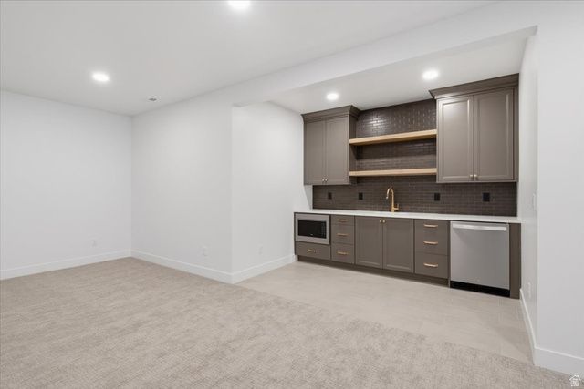 532 S 1450 W, Farmington, UT 84025