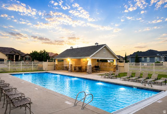 532 S 1450 W, Farmington, UT 84025