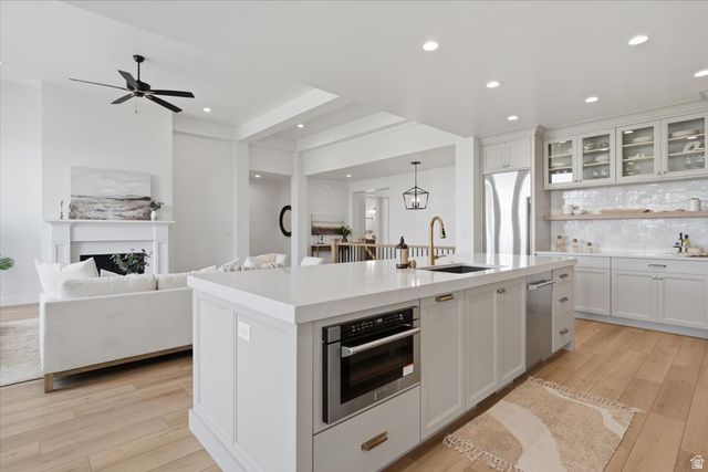 532 S 1450 W, Farmington, UT 84025