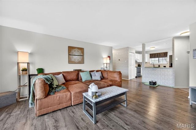 74 Sugar Glen Court, St Peters, MO 63376