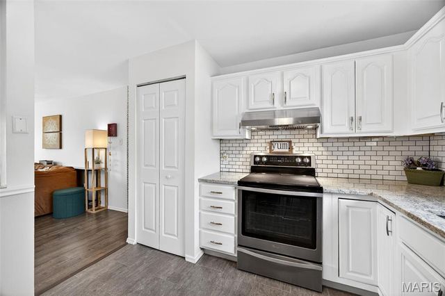 74 Sugar Glen Court, St Peters, MO 63376