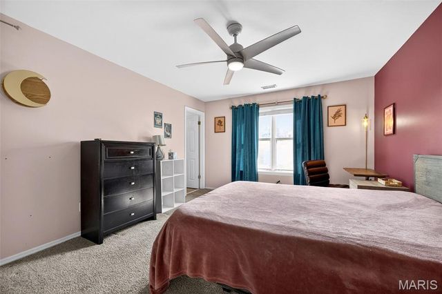 74 Sugar Glen Court, St Peters, MO 63376