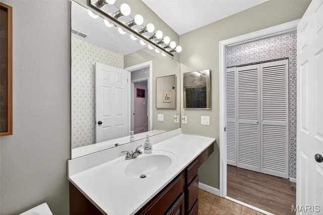 74 Sugar Glen Court, St Peters, MO 63376