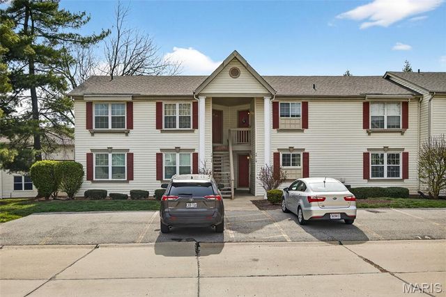 74 Sugar Glen Court, St Peters, MO 63376