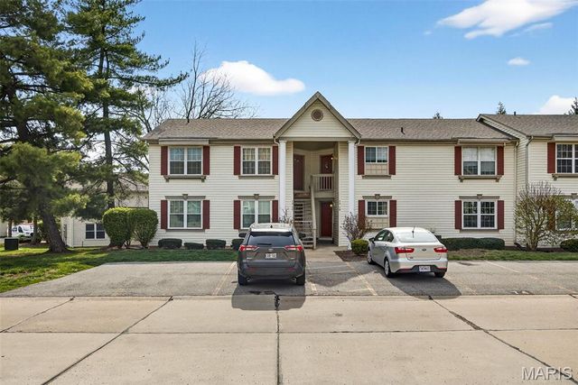 74 Sugar Glen Court, St Peters, MO 63376