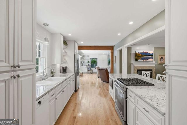 2360 Honeysuckle Lane SE, Smyrna, GA 30080
