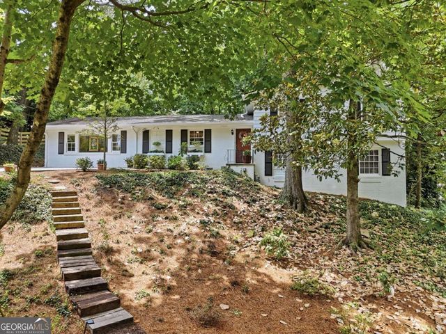 2360 Honeysuckle Lane SE, Smyrna, GA 30080