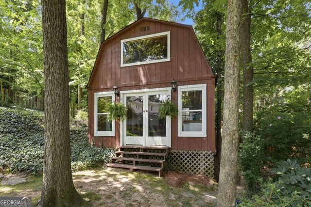 2360 Honeysuckle Lane SE, Smyrna, GA 30080