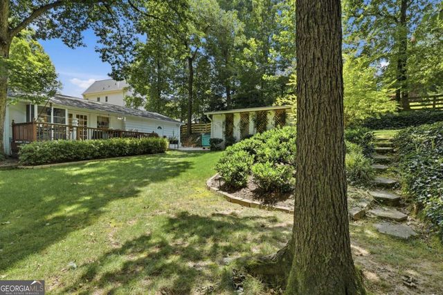 2360 Honeysuckle Lane SE, Smyrna, GA 30080