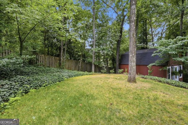 2360 Honeysuckle Lane SE, Smyrna, GA 30080