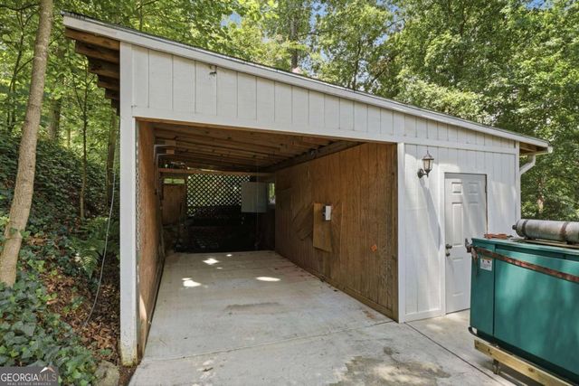 2360 Honeysuckle Lane SE, Smyrna, GA 30080