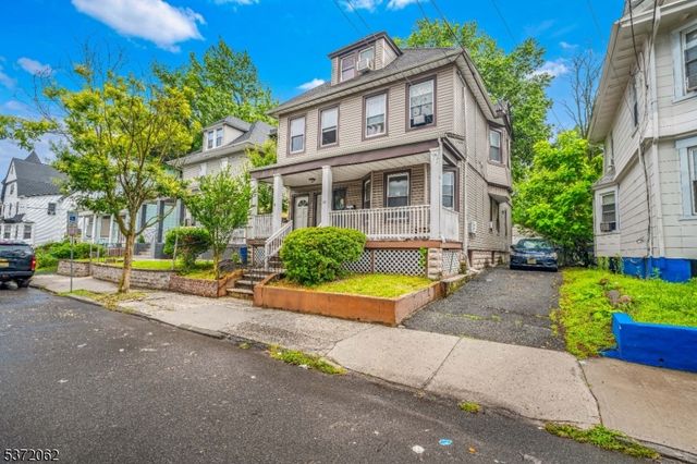 18 Beverly St, Newark City, NJ 07108
