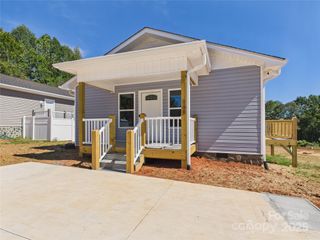 148 Duke Street, Granite Falls, NC 28613