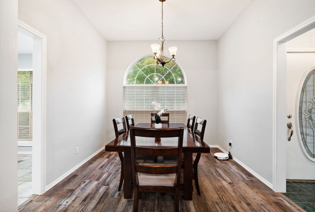 2735 Meadow Lane, Reno, TX 75462