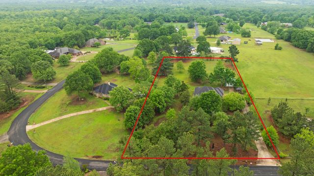 2735 Meadow Lane, Reno, TX 75462