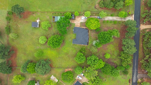 2735 Meadow Lane, Reno, TX 75462