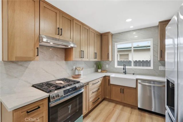 3308 Faust, Long Beach, CA 90808