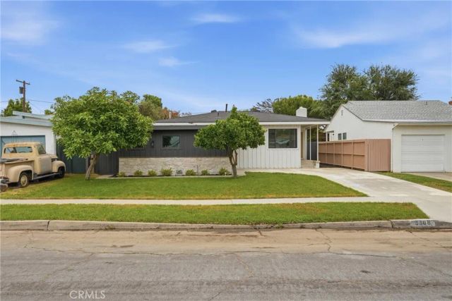 3308 Faust, Long Beach, CA 90808