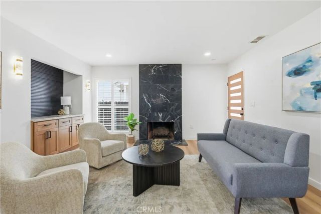 3308 Faust, Long Beach, CA 90808