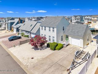 44 George Drive, Beach Haven West, NJ 08050