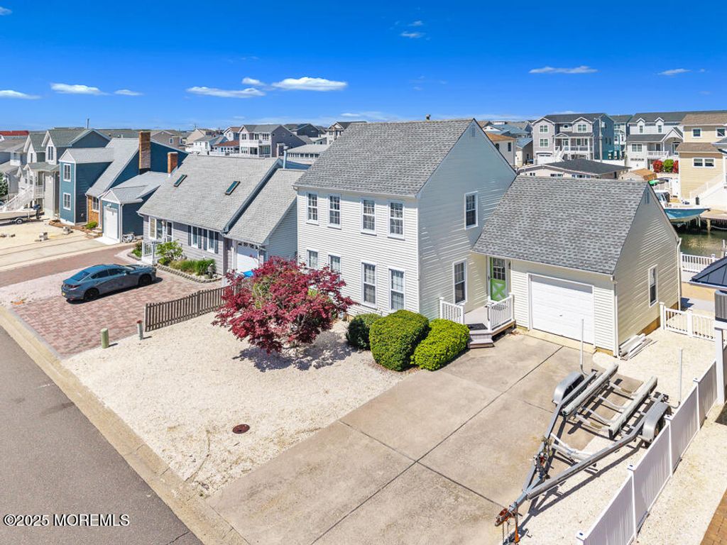 44 George Drive, Beach Haven West, NJ 08050