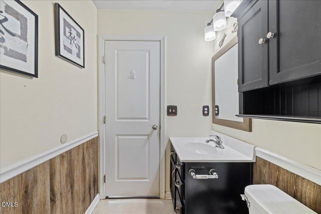 251 Fieldspar Lane, Clayton, NC 27520