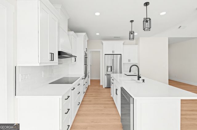 998 folds Road, Carrollton, GA 30116