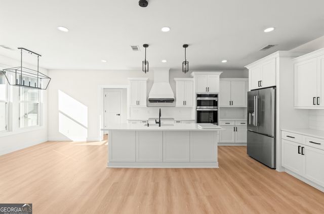 998 folds Road, Carrollton, GA 30116