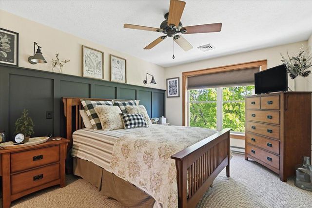 344 HEMLOCK LN, Tannersville, PA 18372