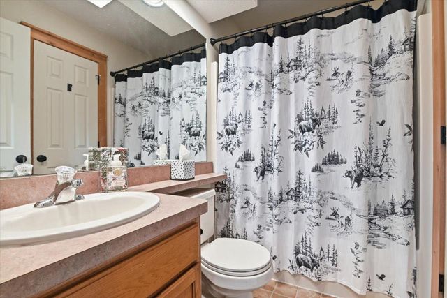 344 HEMLOCK LN, Tannersville, PA 18372