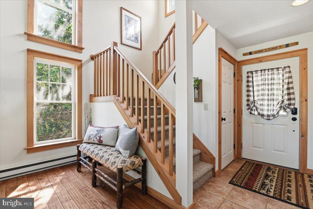 Image 26 of property listing at 344 HEMLOCK LN, Tannersville, PA 18372