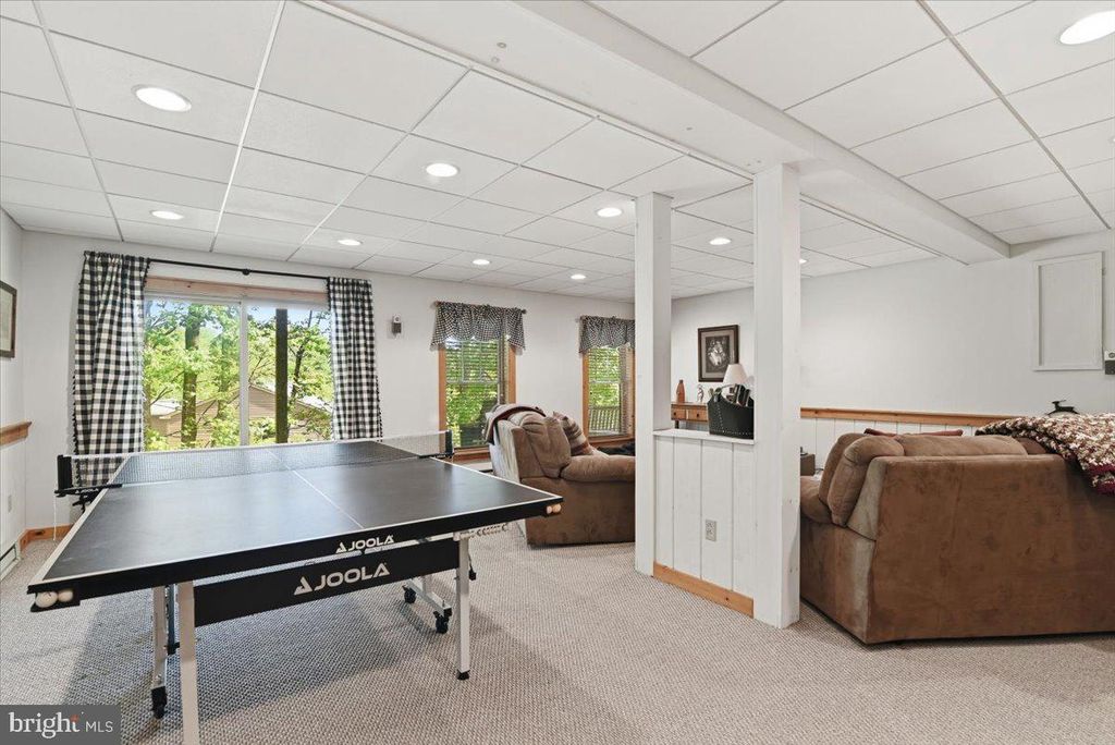 Image 38 of property listing at 344 HEMLOCK LN, Tannersville, PA 18372