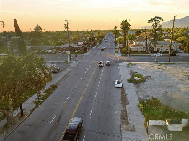 687 W 9th, San Bernardino, CA 92410