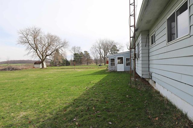 10356 Grand Blanc Road, Gaines, MI 48436