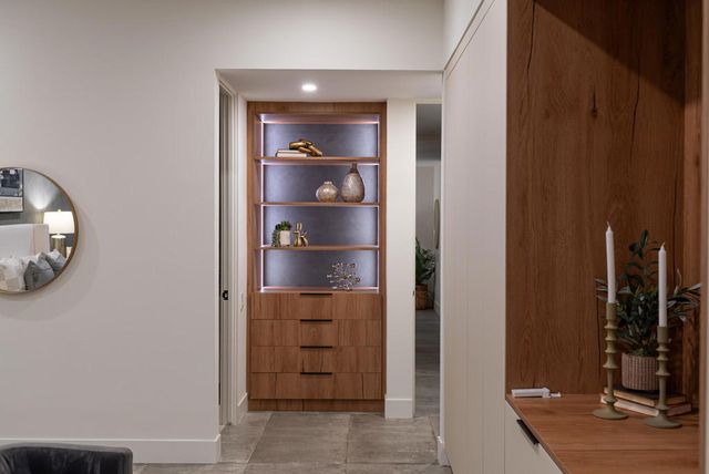 80 Lakeview Drive, Palm Springs, CA 92264