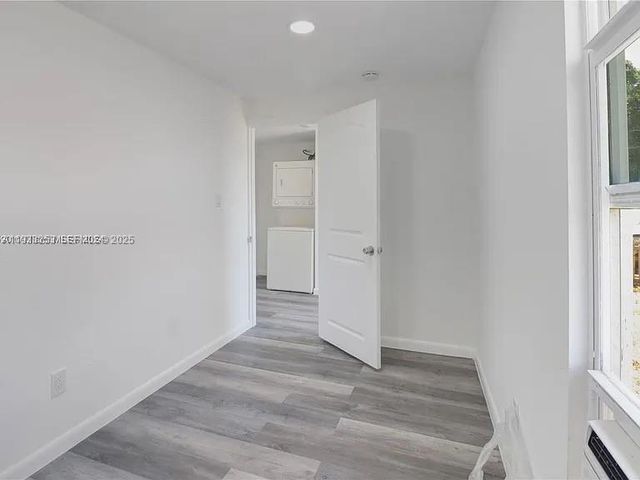 1927 Windsor Ave, West Palm Beach, FL 33407