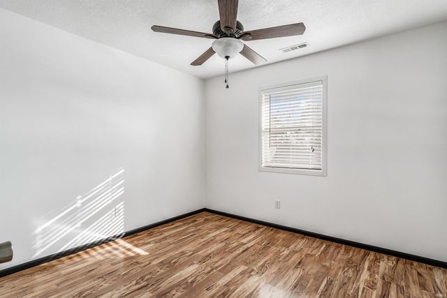 6124 Millhollow Lane, Fort Wayne, IN 46815